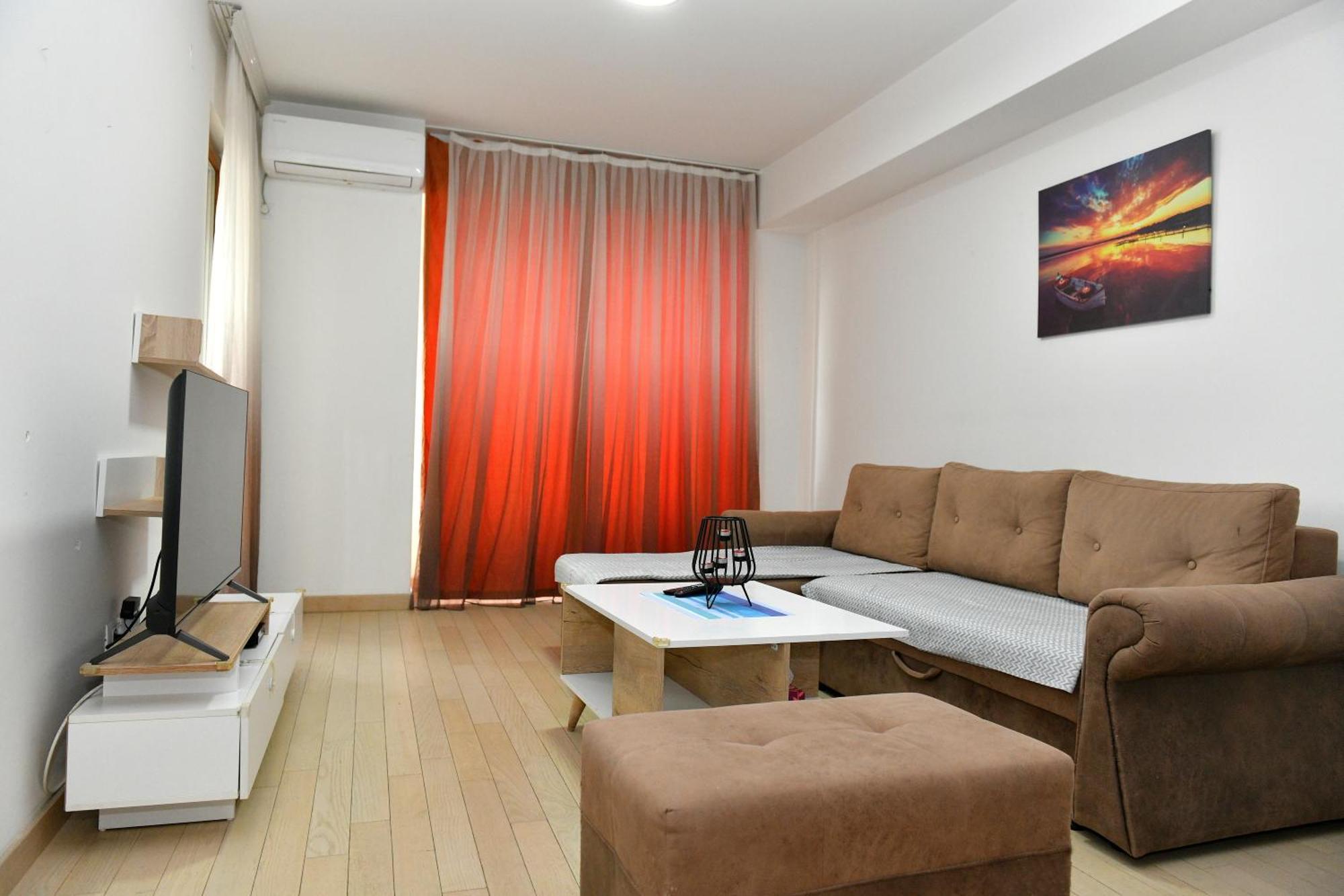 Skopje Starlight Apartments - Flatiron Luaran gambar