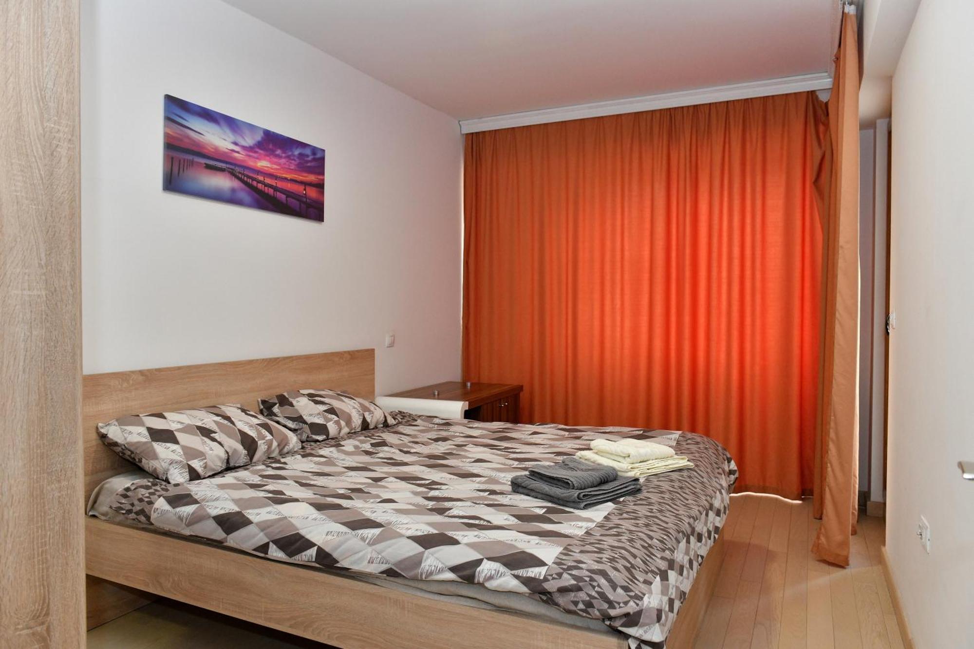 Skopje Starlight Apartments - Flatiron Luaran gambar