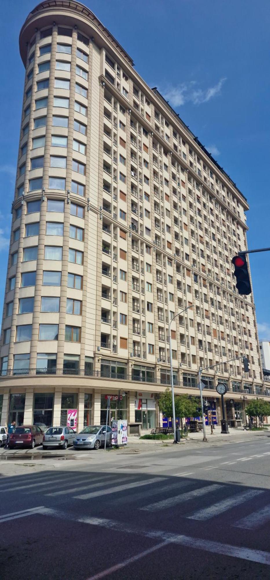 Skopje Starlight Apartments - Flatiron Luaran gambar